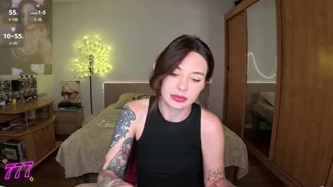 Snapshot of lilcamomile chatting on 05/31/26, 06:09 Camomile Lil online show from 05/31/26, 06:09