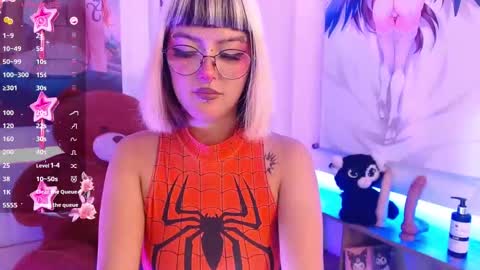 lilcandy19 online show from 09/14/25, 12:15