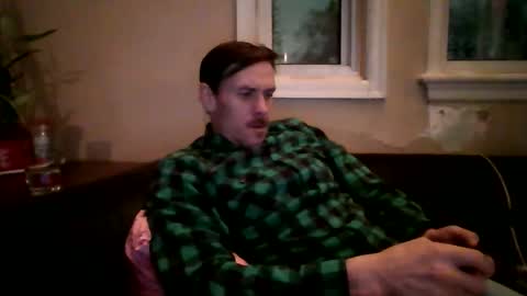 lildeer1980 online show from 12/19/25, 07:15