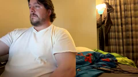 Snapshot of lildickwonder04 chatting on 05/16/26, 06:43 reallyinsecure online show from 05/16/26, 06:43