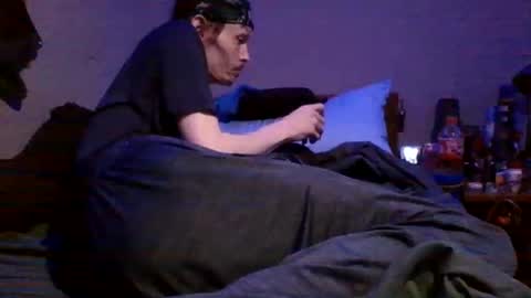 Snapshot of lildman420 chatting on 10/06/25, 06:27 lildman420 online show from 10/06/25, 06:27