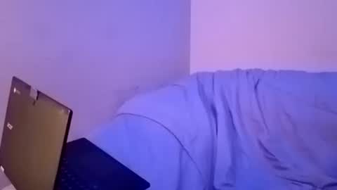 Snapshot of lildman420 chatting on 10/11/25, 08:24 lildman420 online show from 10/11/25, 08:24