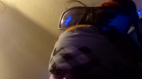 Snapshot of lildman420 chatting on 10/21/25, 09:48 lildman420 online show from 10/21/25, 09:48