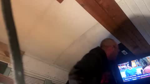 lildog361334 online show from 12/18/25, 05:24