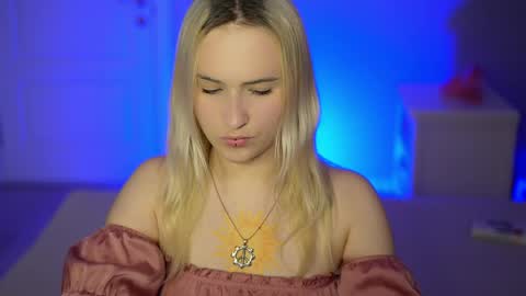 Anna online show from 04/27/26, 08:40