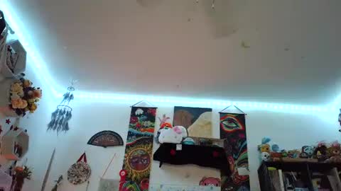 Snapshot of lilemmy1999 chatting on 01/07/25, 10:08 emily ryanson online show from 01/07/25, 10:08