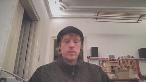 lilginge1 online show from 02/18/26, 04:03