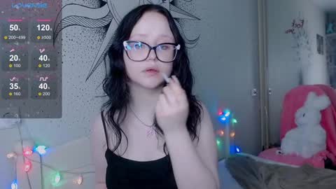 Nika and Lori online show from 12/18/24, 10:24