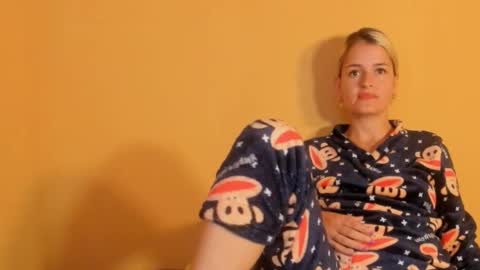 Lili online show from 01/08/26, 09:50