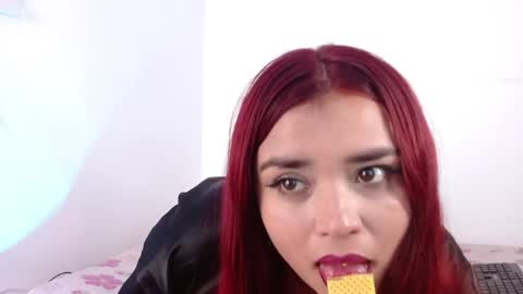 lili Matheus69 online show from 04/24/26, 03:53