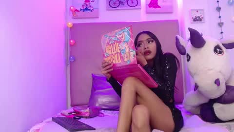 lili_roussi online show from 02/07/26, 10:35