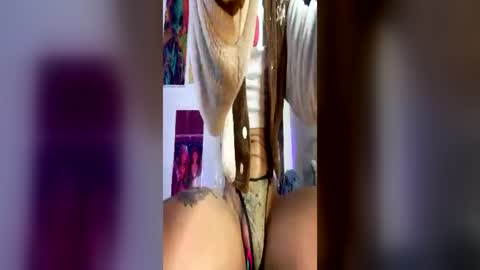 Snapshot of lili_zinx666 chatting on 06/11/26, 11:08 lili_zinx666 online show from 06/11/26, 11:08