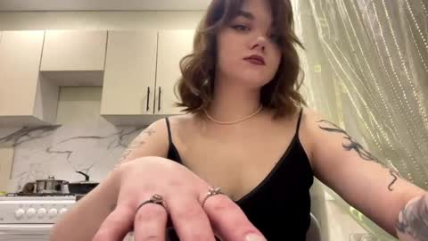 Lilia online show from 04/23/26, 05:37