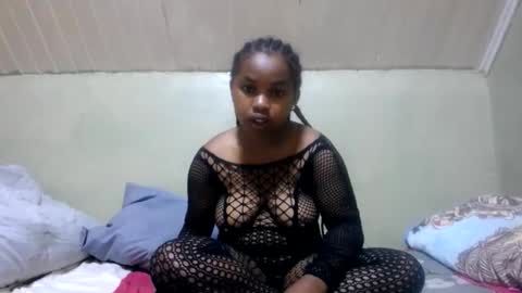 Snapshot of liliahsexie chatting on 05/20/26, 02:40 liliah online show from 05/20/26, 02:40