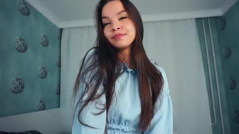 sunny Melissa online show from 11/29/25, 06:49