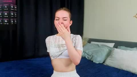 Greetings from the Luna3 I wish you the best mood for an interesting day online show from 10/02/25, 02:46