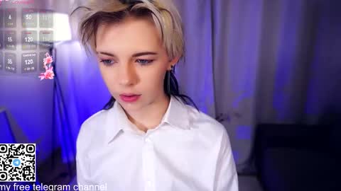 Lilian online show from 10/04/25, 06:22