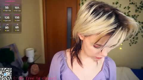 Lilian online show from 11/16/25, 07:14