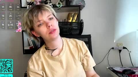 Lilian online show from 03/27/26, 07:03