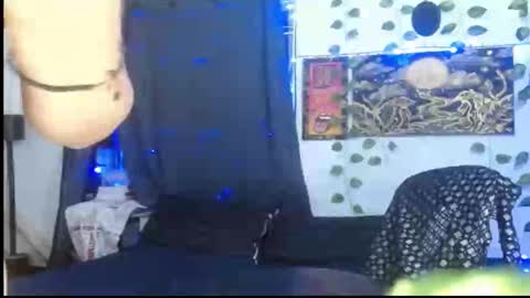 yesica online show from 02/05/25, 11:39