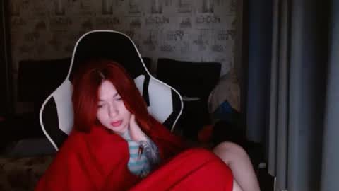 liliawoolf online show from 02/17/25, 05:36