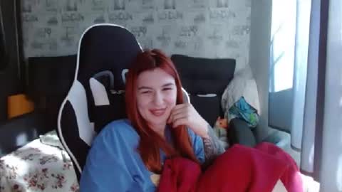 liliawoolf online show from 02/23/25, 08:28