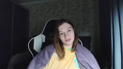 liliawoolf online show from 12/17/25, 03:12