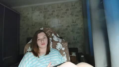 liliawoolf online show from 02/16/26, 05:25