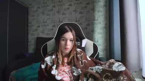 Snapshot of liliawoolf chatting on 06/07/26, 06:17 liliawoolf online show from 06/07/26, 06:17