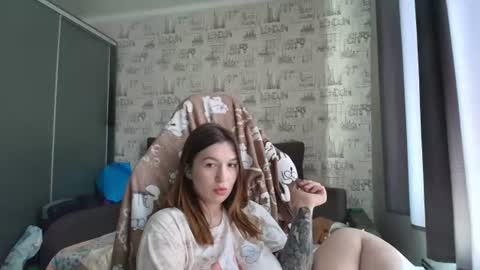 Snapshot of liliawoolf chatting on 06/25/26, 09:14 liliawoolf online show from 06/25/26, 09:14