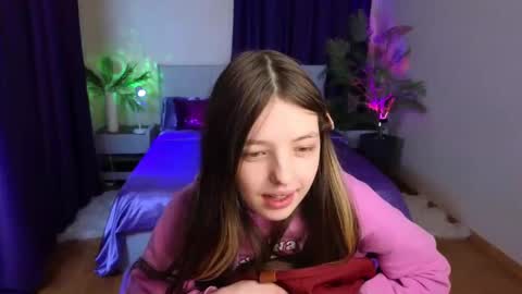 Lili Bakery online show from 12/06/24, 09:13