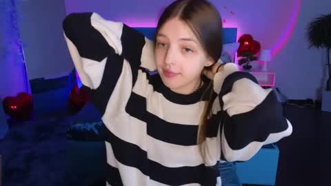 Lili Bakery online show from 02/14/25, 03:00