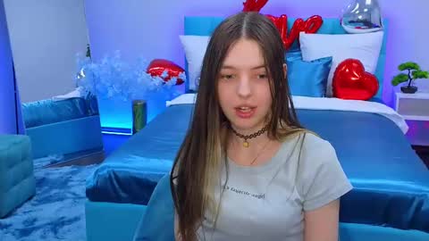 Lili Bakery online show from 02/21/25, 07:23