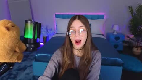 Lili Bakery online show from 10/05/25, 01:37