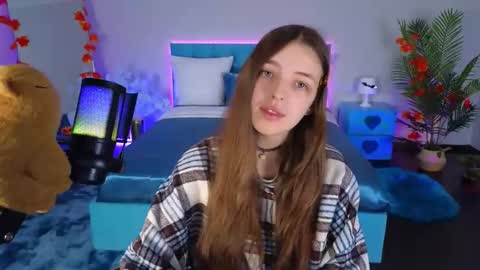 Lili Bakery online show from 10/20/25, 04:13