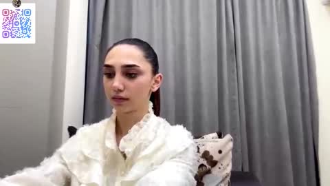 Lina online show from 01/08/26, 10:34