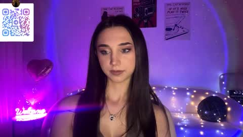 Lina online show from 04/22/26, 10:22