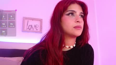 Snapshot of liliith_savett chatting on 02/19/25, 06:54 Lilith Savett online show from 02/19/25, 06:54