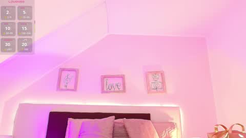 Snapshot of liliith_savett chatting on 09/23/25, 12:30 Lilith Savett online show from 09/23/25, 12:30