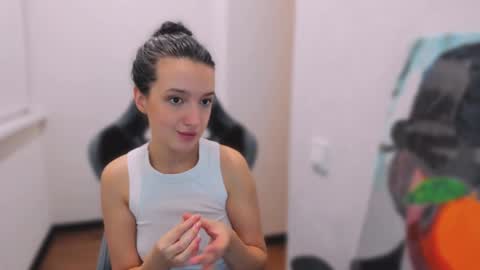 Snapshot of lililaluna chatting on 01/15/25, 07:55             ...  online show from 01/15/25, 07:55