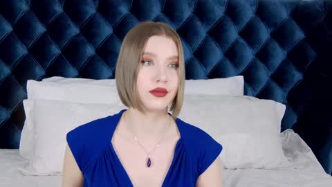 Snapshot of lililinn chatting on 01/24/25, 08:23 LiliLinn online show from 01/24/25, 08:23