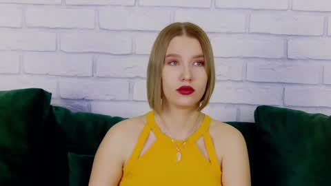 Snapshot of lililinn chatting on 02/03/25, 05:07 LiliLinn online show from 02/03/25, 05:07