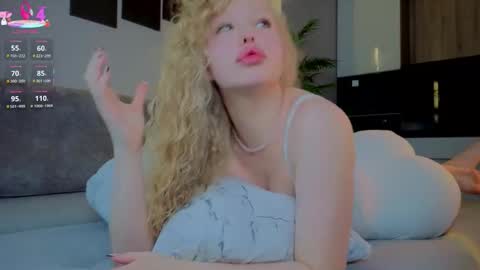 lililok101 online show from 11/17/25, 02:28