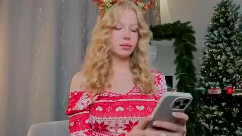 lililok101 online show from 12/23/25, 03:15