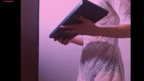 lilit233 online show from 02/13/26, 09:22