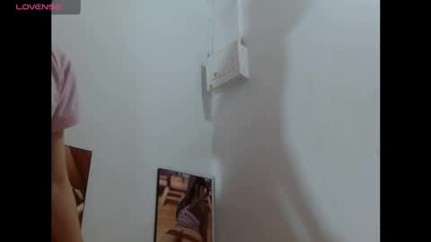 Snapshot of lilit420 chatting on 04/02/26, 12:19 lilit420 online show from 04/02/26, 12:19