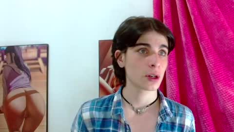 Snapshot of lilit420 chatting on 04/06/26, 01:12 lilit420 online show from 04/06/26, 01:12