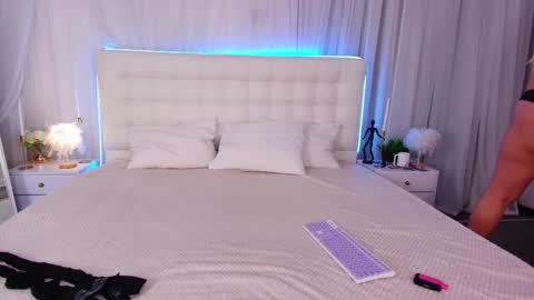 Lilit online show from 09/22/25, 05:15