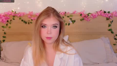 Lilith Bonheur online show from 11/02/25, 09:39