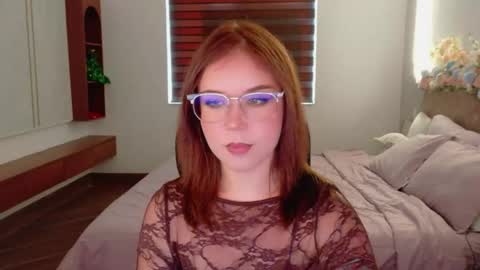 Lilith Bonheur online show from 05/28/26, 03:59
